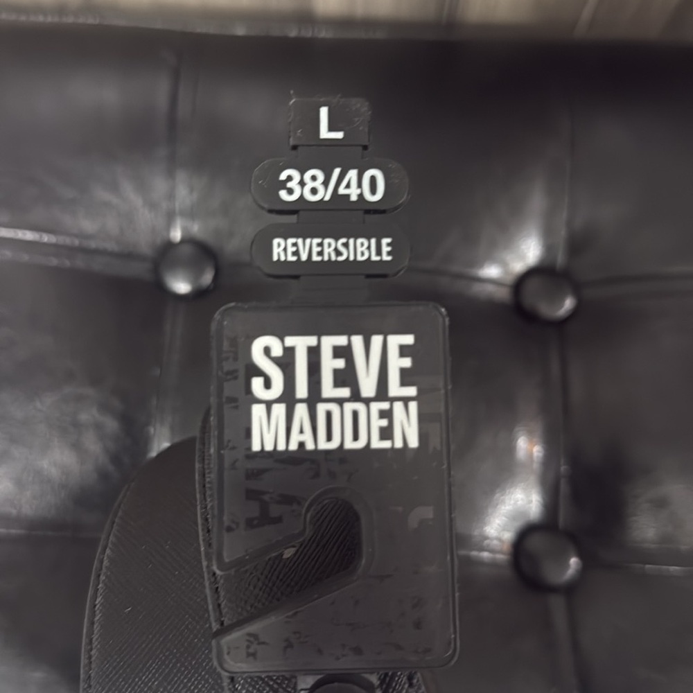 NWT Steve Madden Men's Reversible Black Brown Silver Buckle 38/40 Belt Size L - Picture 3 of 5